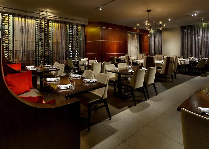 Courtyard Downtown/magnificent Mile